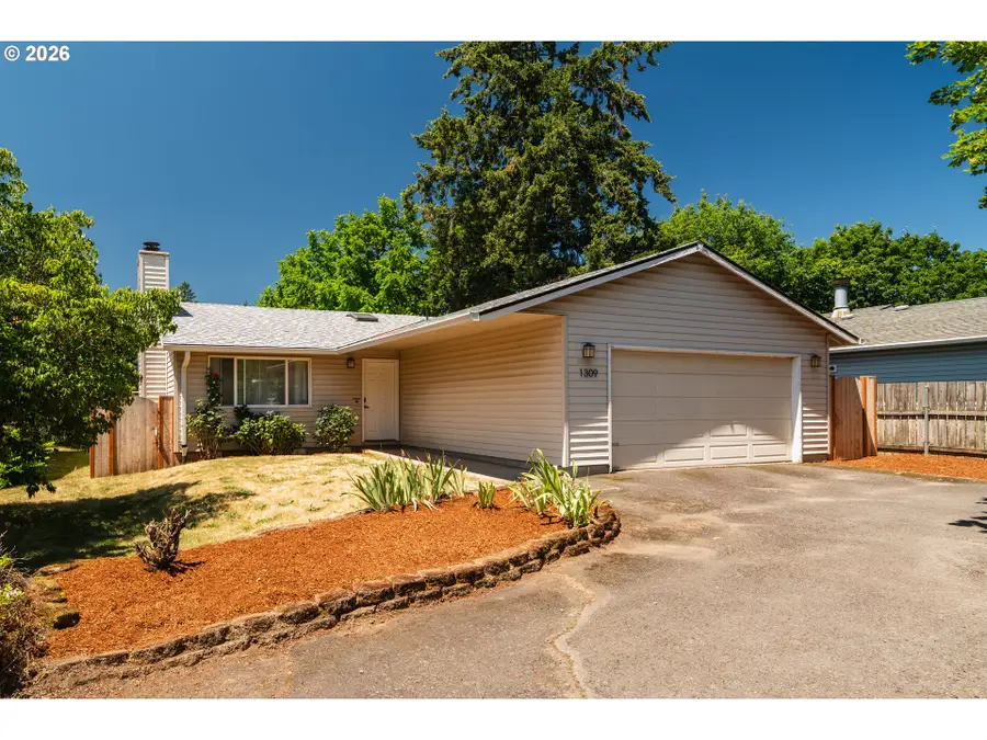 1309 SE 135th Ave, Portland, OR 97233 - #2