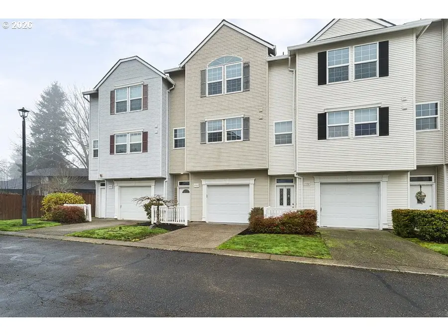 19903 SW Poplarwood Pl #10, Tualatin, OR 97062 - Image #2