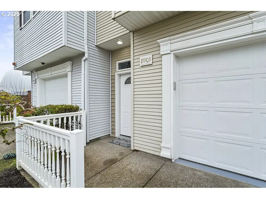 19903 SW Poplarwood Pl #10, Tualatin, OR 97062 - Image #3