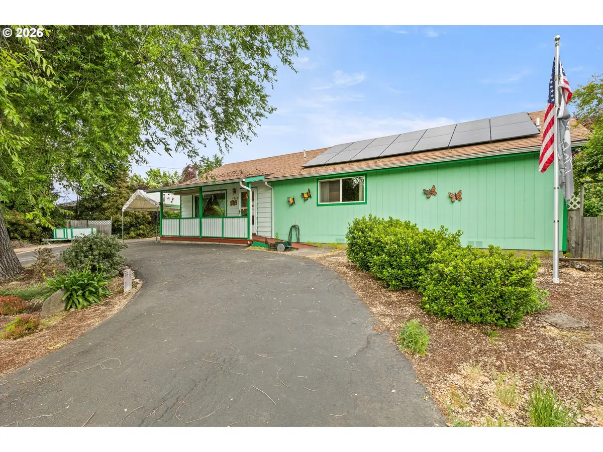 4969 Golding St, Roseburg, OR 97471 - #1