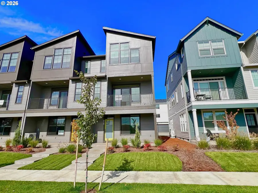 5105 SE Davis Rd, Hillsboro, OR 97123 - #2