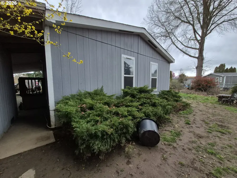 1709 Moss St, Eugene, OR 97403 - #2