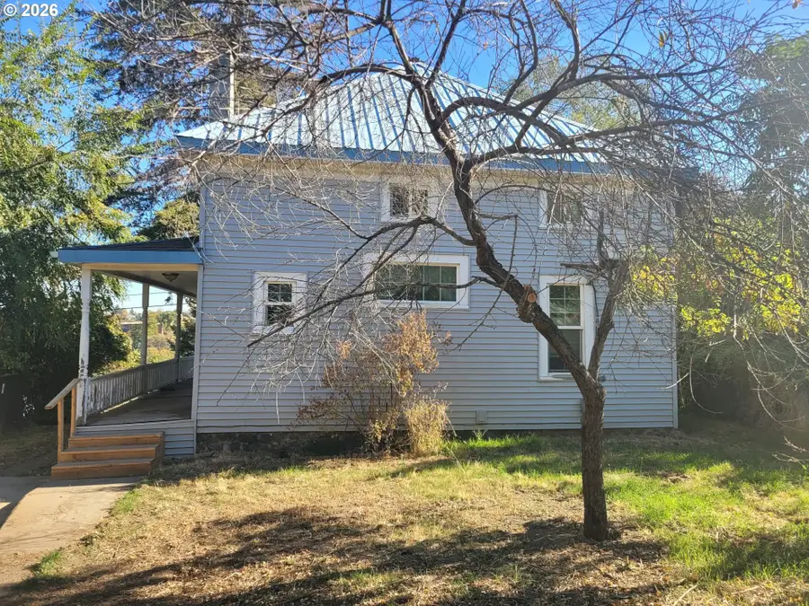 819 SW 5th St, Pendleton, OR 97801 - #3