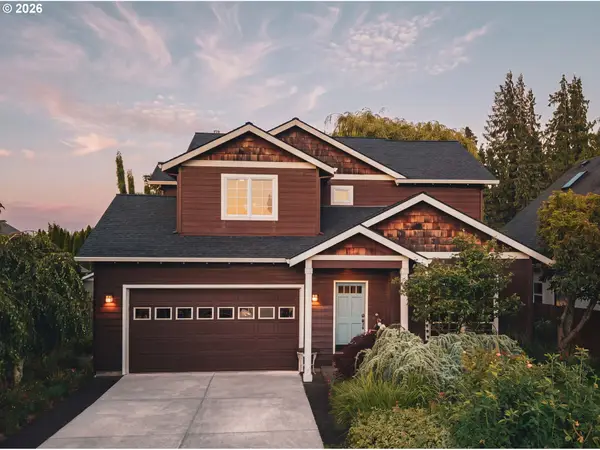 1745 Heritage Loop, HoodRiver, OR 97031