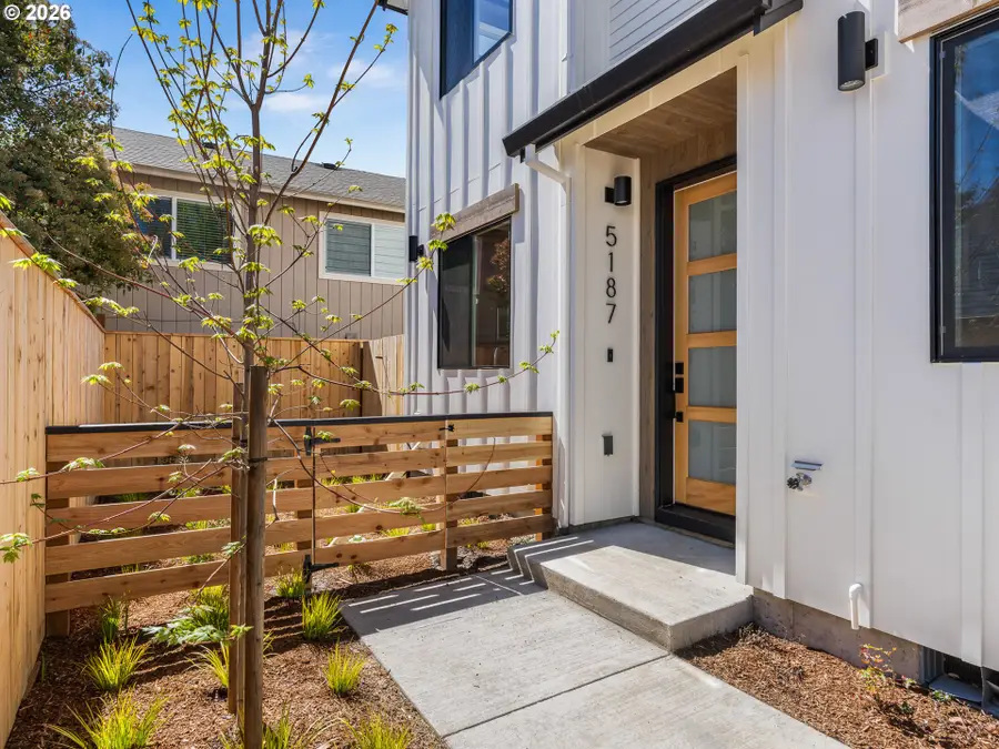 5187 SE 28th Ave #10, Portland, OR 97202 - Image #2