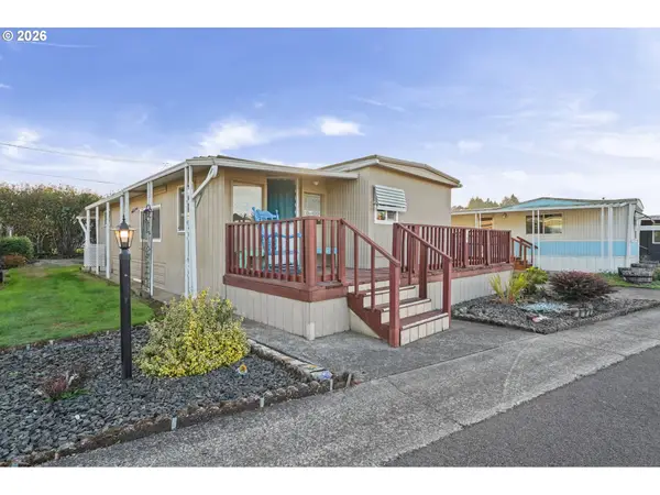 501 Division Ave #64, Eugene, OR 97404