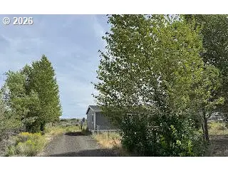 58282 Maple Circle Rd, ChristmasValley, OR 97641