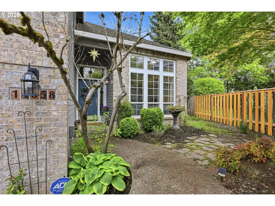 14058 Chatham Ct, Lake Oswego, OR 97035 - #3