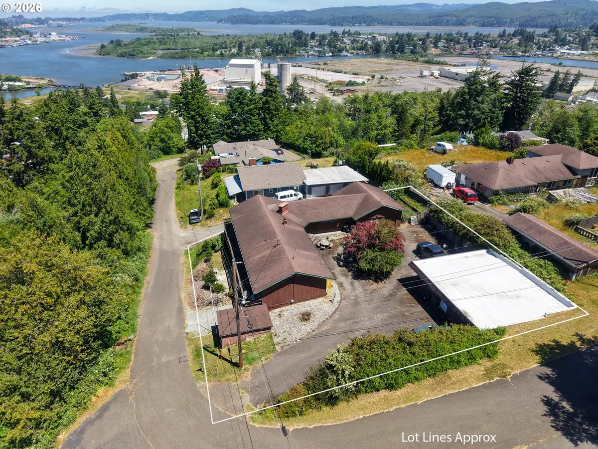 63655 Ahill Rd, Bunker Hill, OR 97420 - #1