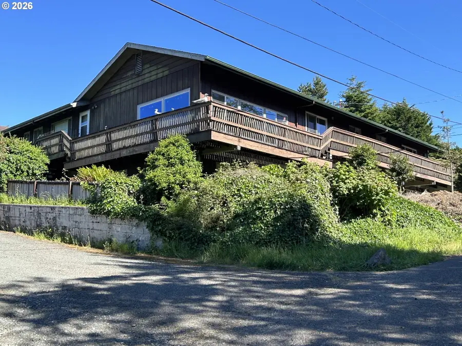 63655 Ahill Rd, Bunker Hill, OR 97420 - #2