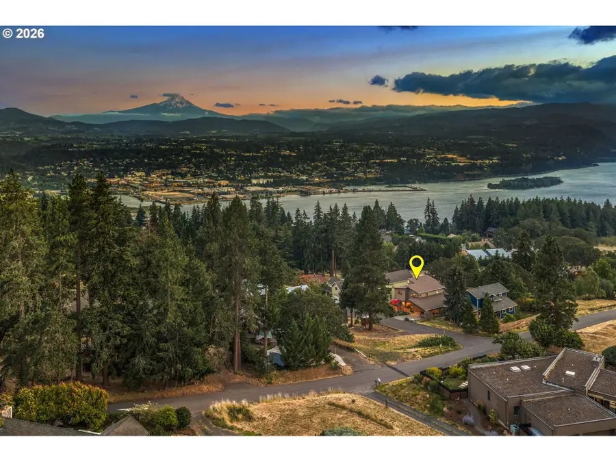 833 William Dr, White Salmon, WA 98672 - #3