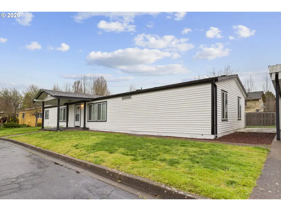 1145 SW Cypress St #8, McMinnville, OR 97128 - #2