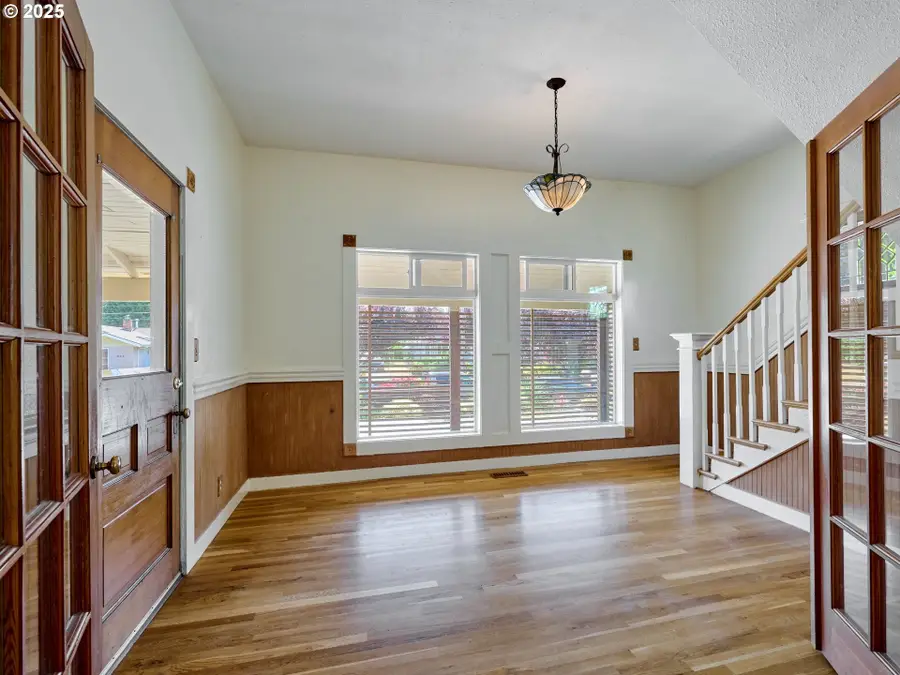 795 Corby St, Woodburn, OR 97071 - Image #3