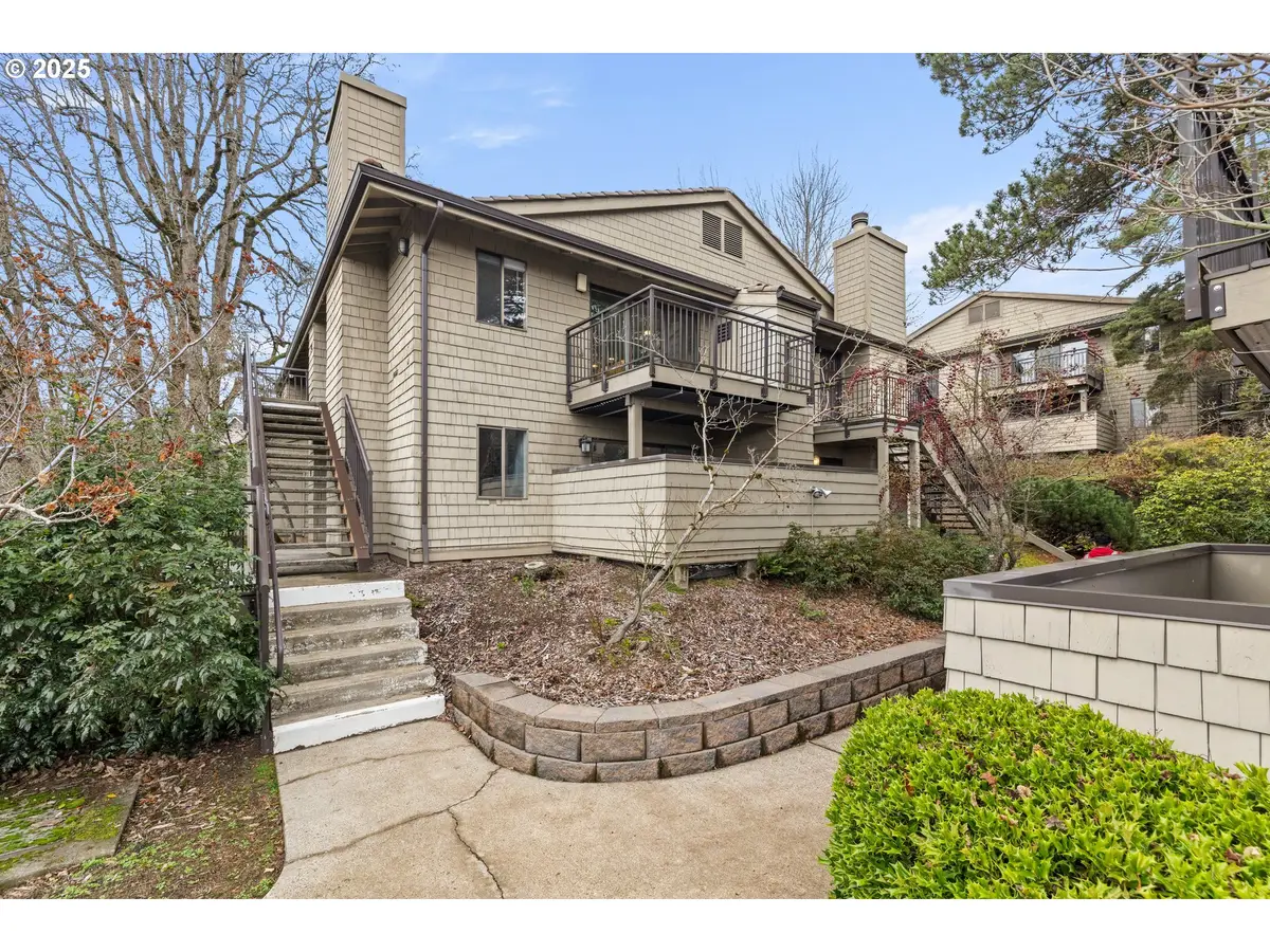 56 Galen St, Lake Oswego, OR 97035 - Image #1