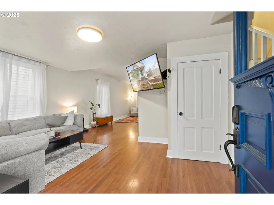 1552 N Prescott St, Portland, OR 97217 - #2