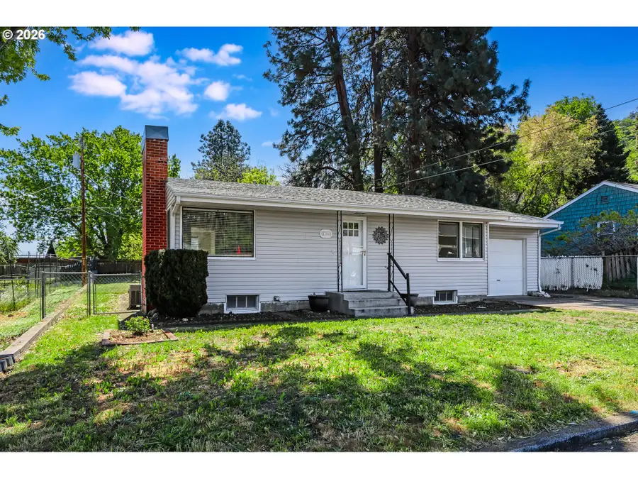 1206 Blakely Way, The Dalles, OR 97058 - #2