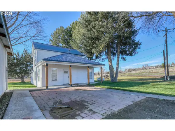 1330 SE College St, Echo, OR 97826