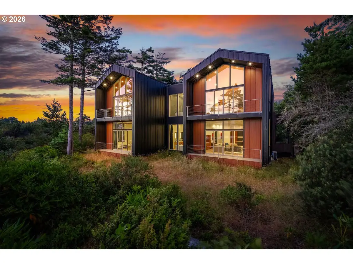 1170 Thirteenth, Port Orford, OR 97465 - #1