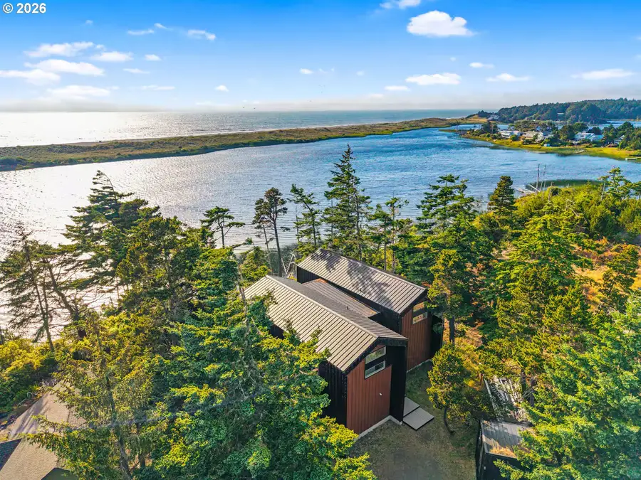 1170 Thirteenth, Port Orford, OR 97465 - #2