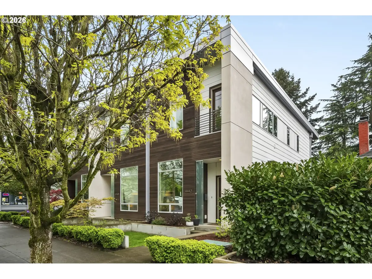 4442 SE Stark St, Portland, OR 97215 - #1