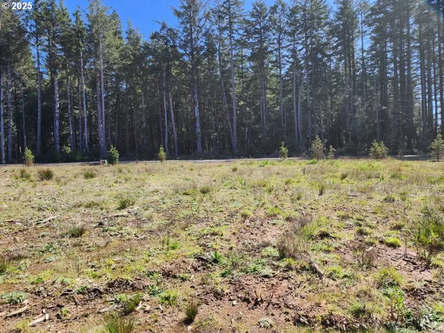 Hubbard Ln, Portorford, OR 97465 - #2