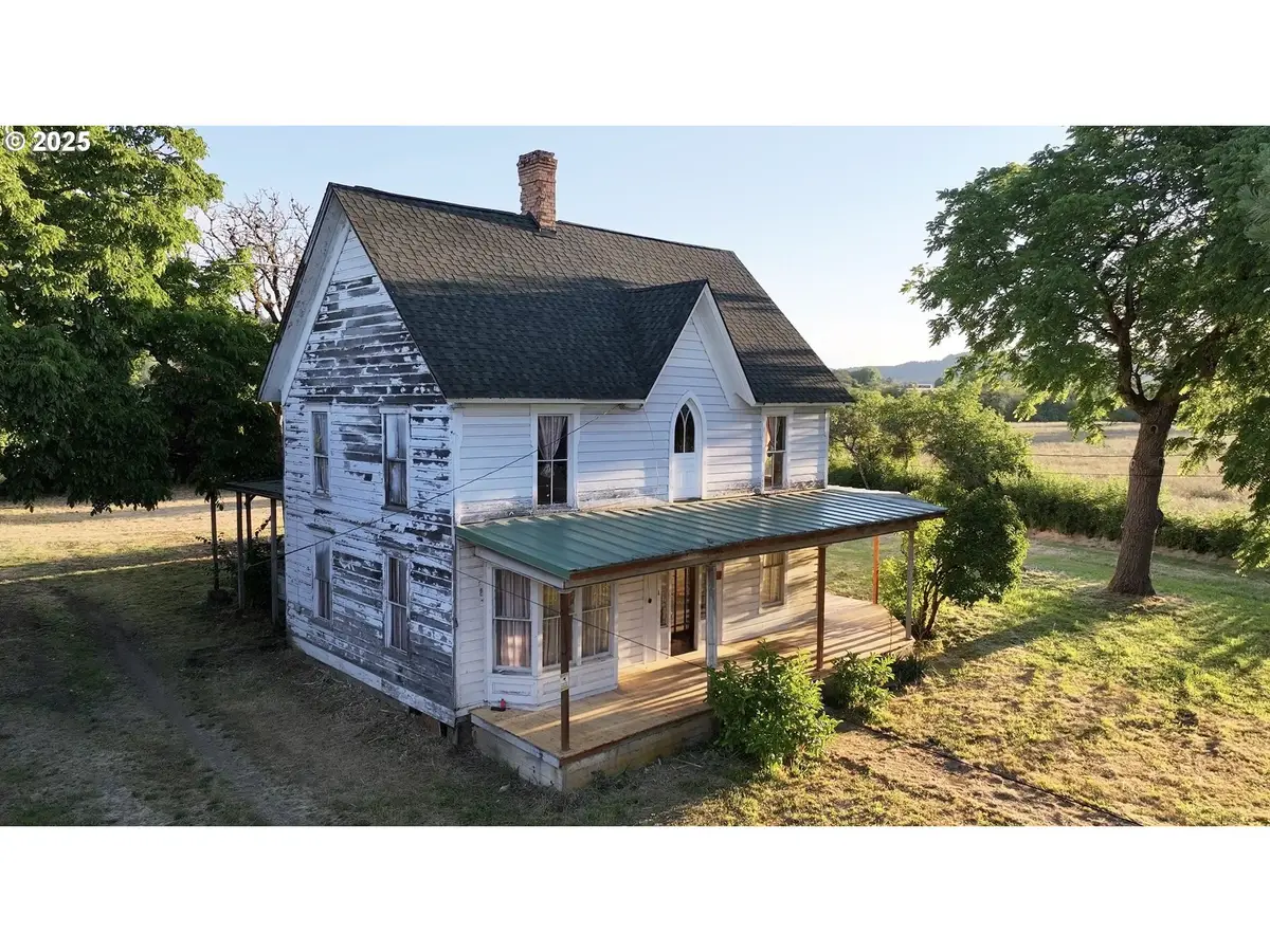 33000 W Valley Hwy, Sheridan, OR 97378 - Image #1