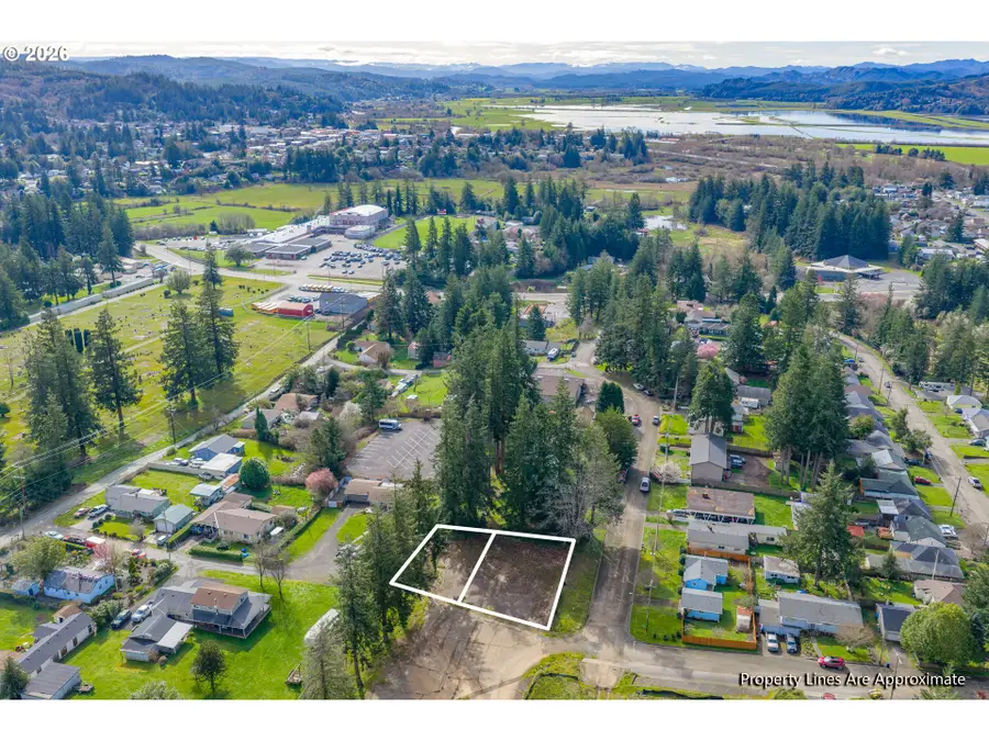 0 W 17th, Coquille, OR 97423 - #3