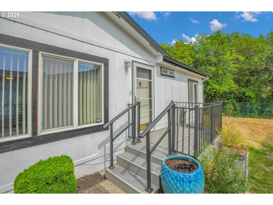 17720 NW Shady Fir Loop, Beaverton, OR 97006 - #3