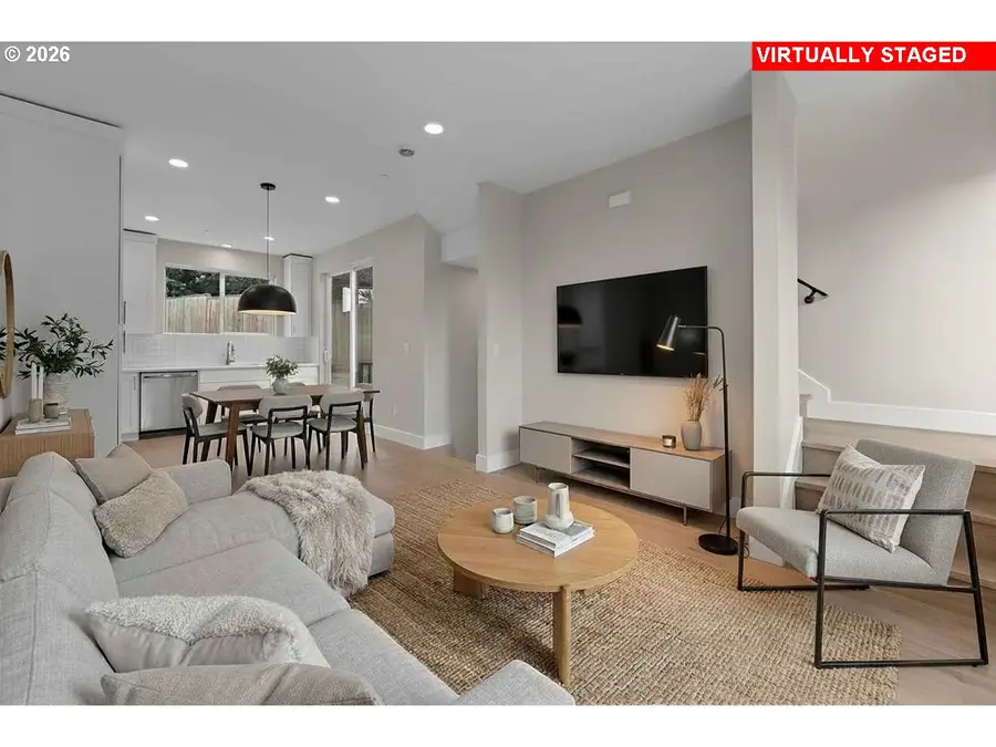 9824 SW 34th Pl, Portland, OR 97219 - #3