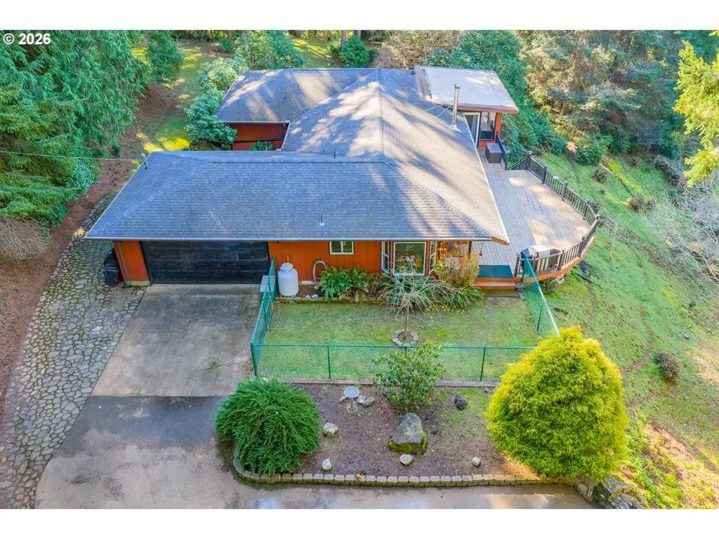 94442 Carlson Heights Ln, Eastside, OR 97459 - #1