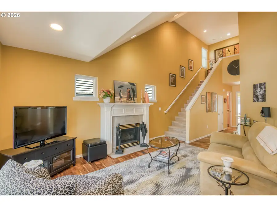 1620 NE Glisan St, Portland, OR 97232 - #3