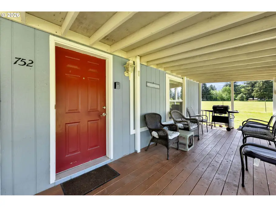 752 Metzger Rd, Carson, WA 98610 - #2