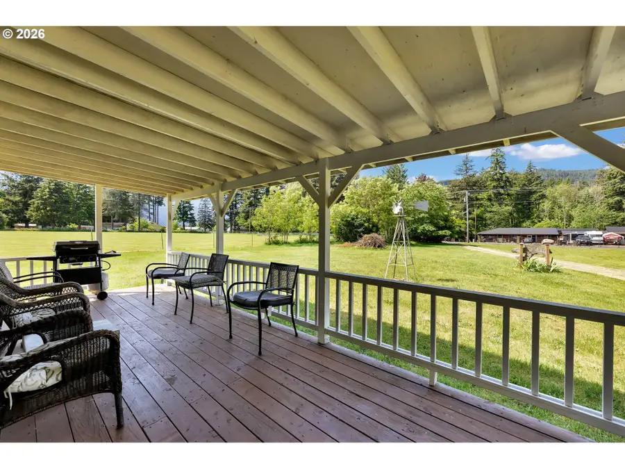 752 Metzger Rd, Carson, WA 98610 - #3
