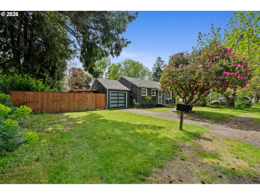 8934 NE Sumner St, Portland, OR 97220 - #3