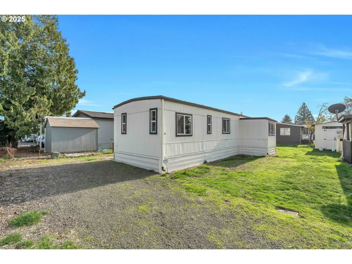 10701 SE Highway 212 #J3, Clackamas, OR 97015 - Image #1