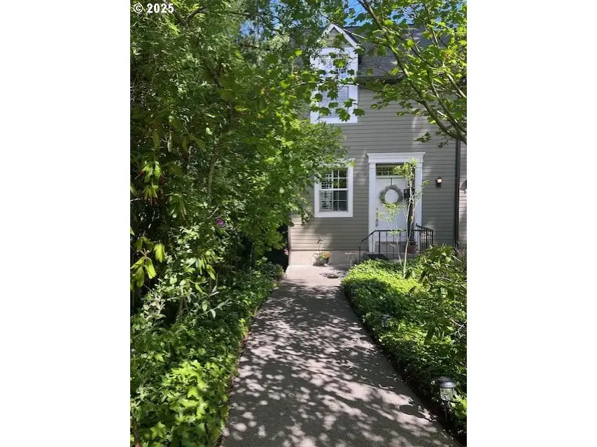 639 1st St, Lake Oswego, OR 97034 - #2