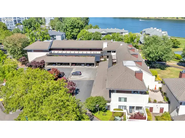 5150 S Landing Dr #101B2, Portland, OR 97239