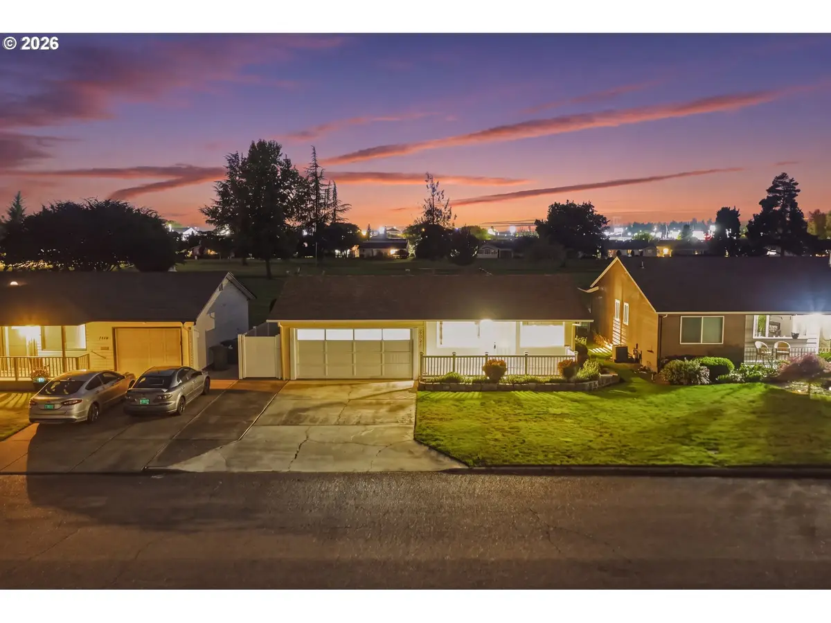 1131 Princeton Rd, Woodburn, OR 97071 - #1