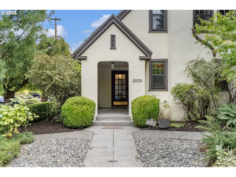 3838 NE 18th Ave, Portland, OR 97212 - #2