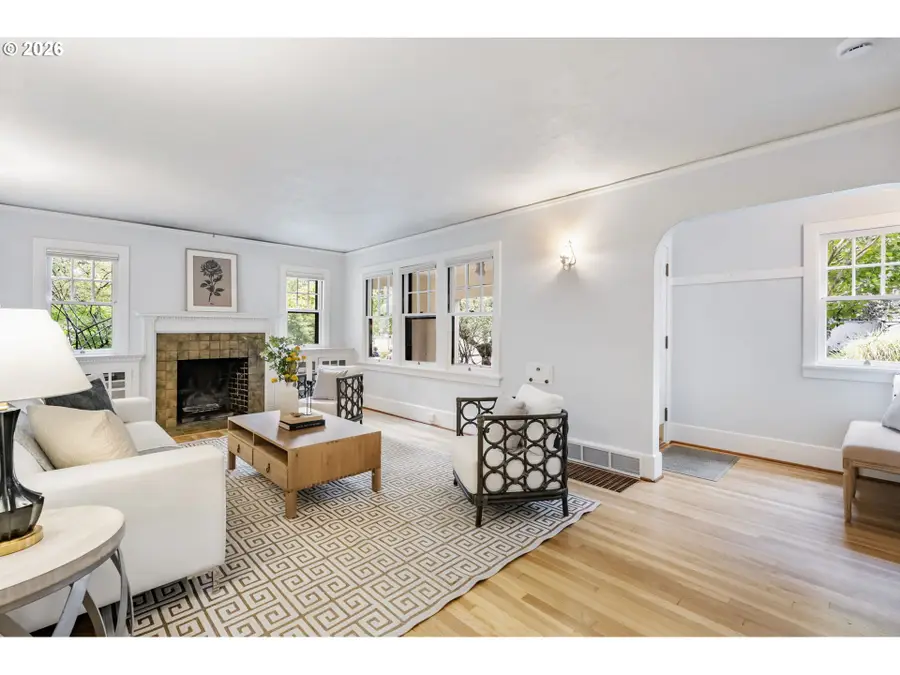 3838 NE 18th Ave, Portland, OR 97212 - #3