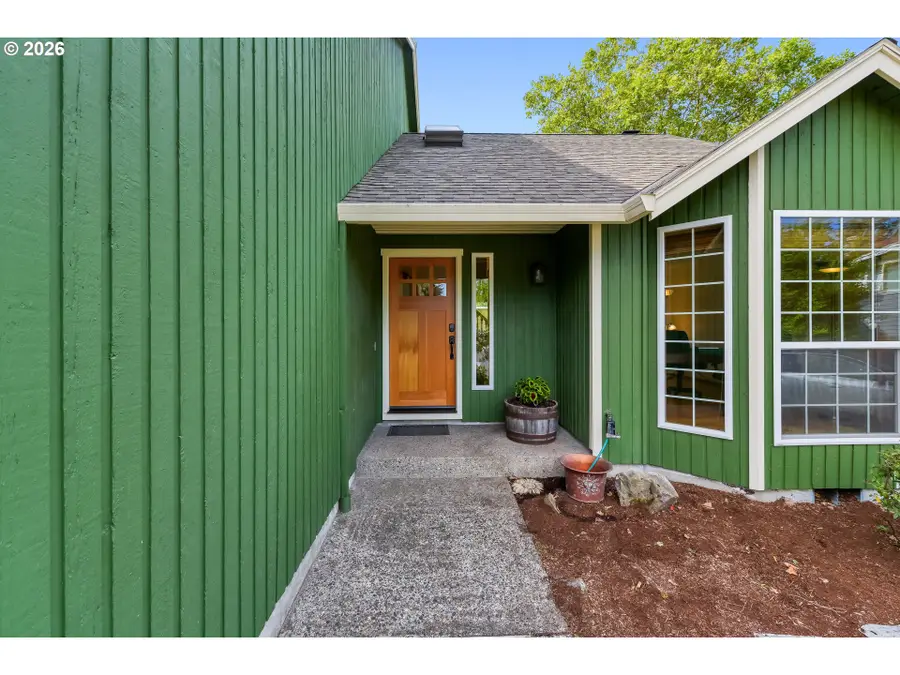 15560 SW Hearth Ct, Beaverton, OR 97007 - #2