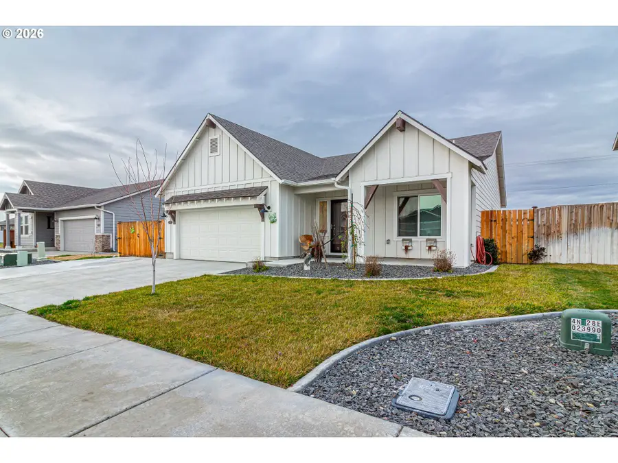 529 E Legacy Ave, Hermiston, OR 97838 - #2