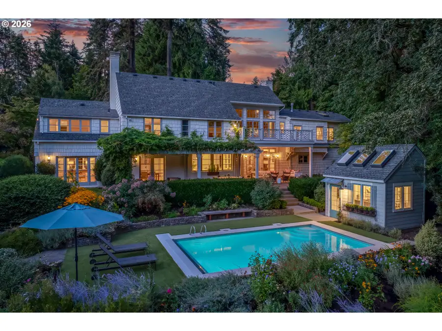 1546 S Military Rd, Portland, OR 97219 - #3