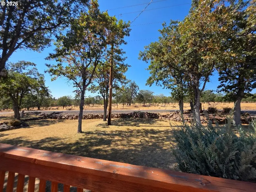 276 S Molly Ann Rd, Pine Hollow, OR 97063 - #3