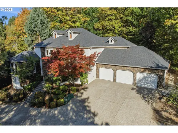 18132 Westview Dr, LakeOswego, OR 97034