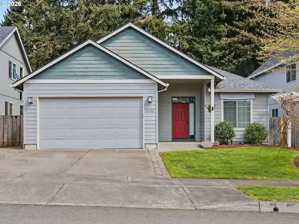 18368 Meadow Ave, Sandy, OR 97055