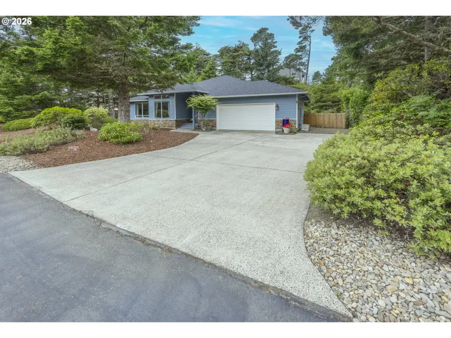 88090 Windleaf Way, Florence, OR 97439 - #3