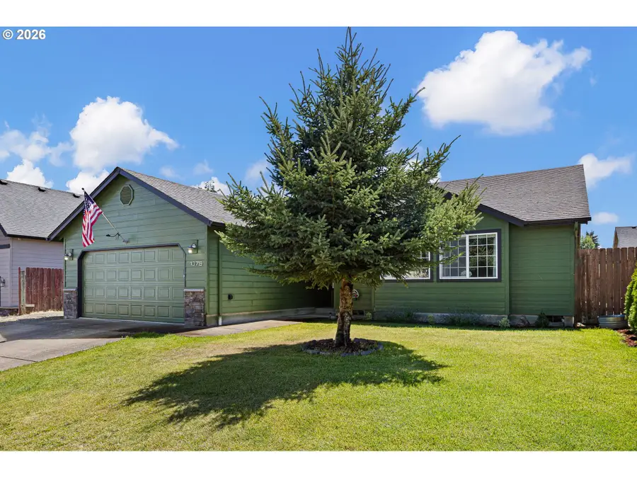 1075 Bradshaw Ln, Creswell, OR 97426 - #3