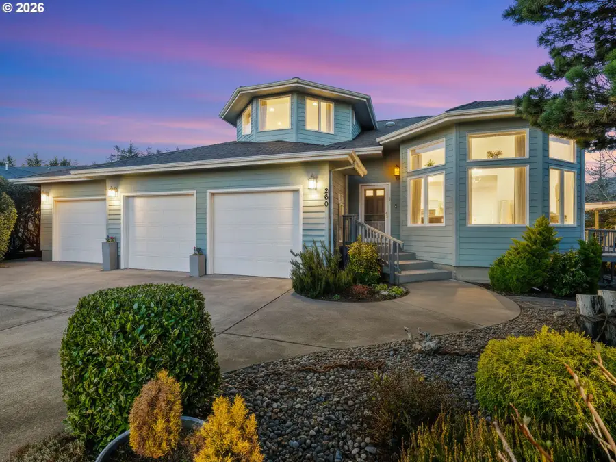 260 NE 71st Pl, Newport, OR 97365 - #3