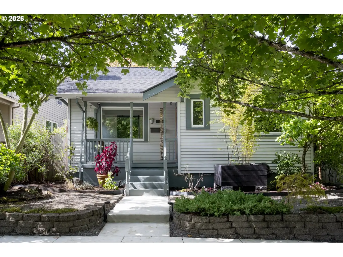 6329 NE 9th Ave, Portland, OR 97211 - #1